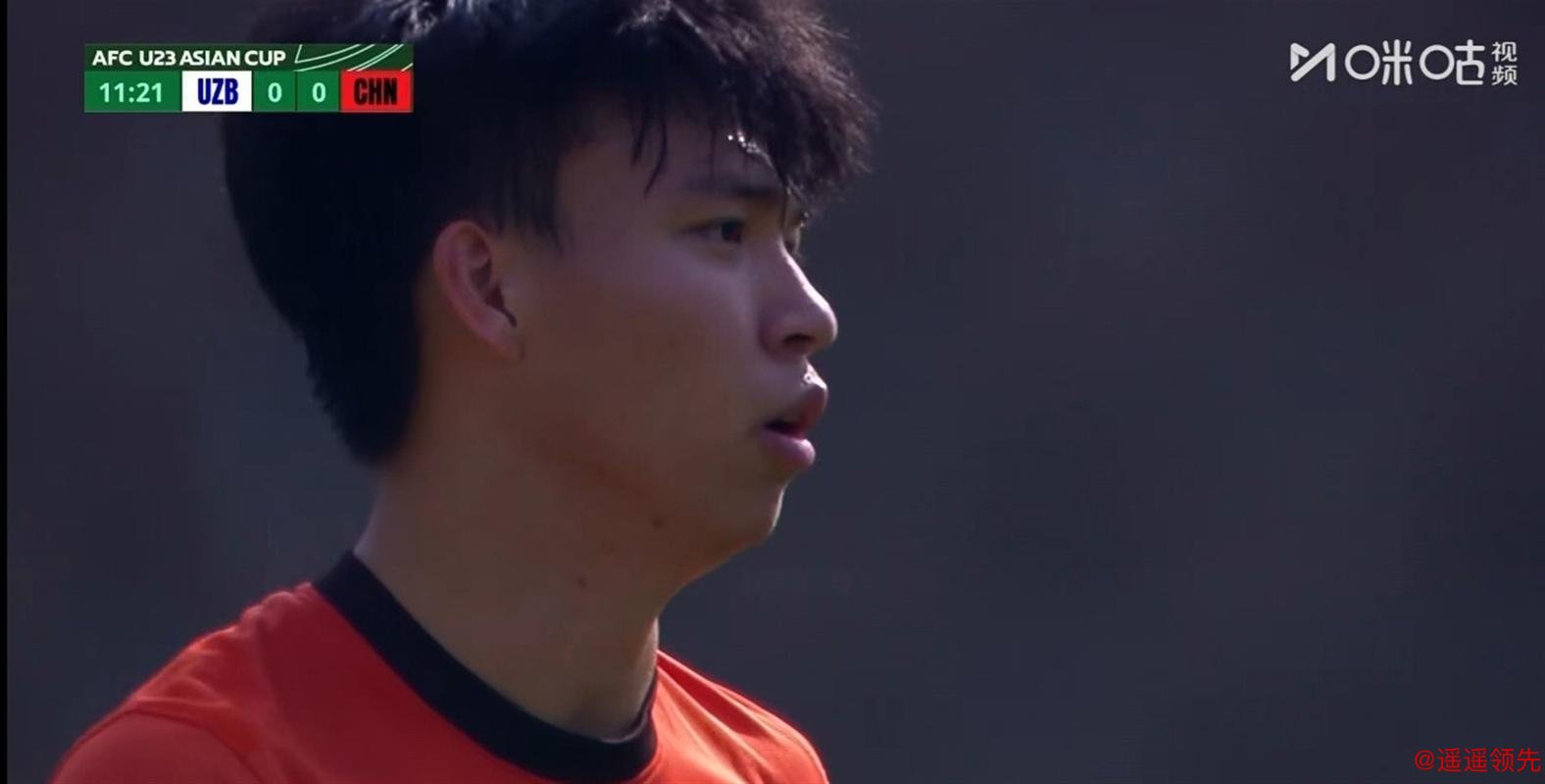 U23国足连入2球打懵越南队！王钰栋压哨打进第三球脱衣庆祝