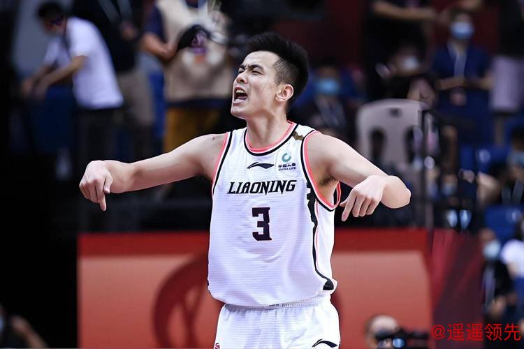 赵继伟24+10辽宁6人上双大胜深圳 总比分1-0